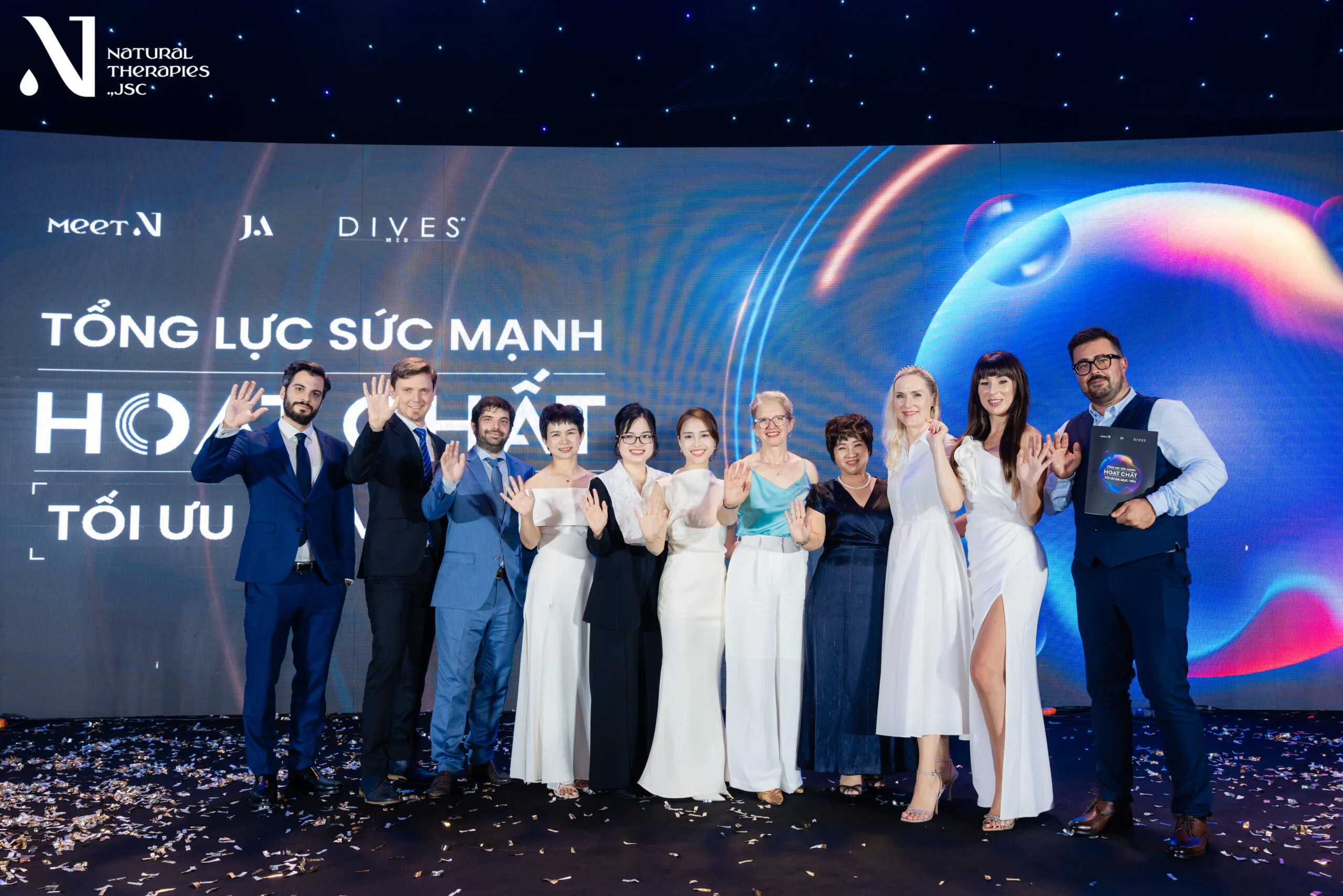 meetnt-su-kien-hoi-ngo-tinh-hoa-quoc-te-nganh-lam-dep-4